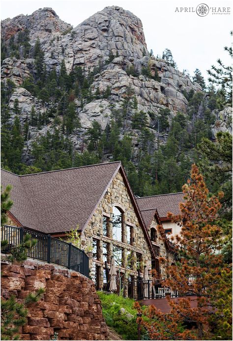 Della Terra Mountain Chateau Wedding, Chateau Exterior, Mountain Chateau, Colorado Winter Wedding, Mountain Rock, Hare Photography, Visitors Center, Colorado Mountain Wedding, Colorado Winter