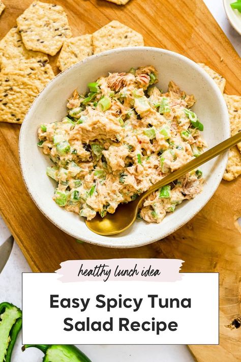 Can you belive this tuna salad has a whooping 38 grams of protein? This easy spicy tuna salad is a great prep ahead lunch idea and is a healthy option for on the go or at home lunches. Scoop it up with crackers, serve in a wrap, or make a delicious tuna salad sandwich. Simple High Protein Lunch, Tuna Lunch Ideas, High Protein Tuna Salad, Protein Tuna Salad, Spicy Tuna Recipe, Tuna Wraps Recipes, Tuna Lunch, Healthy Tuna Recipes, Spicy Tuna Salad