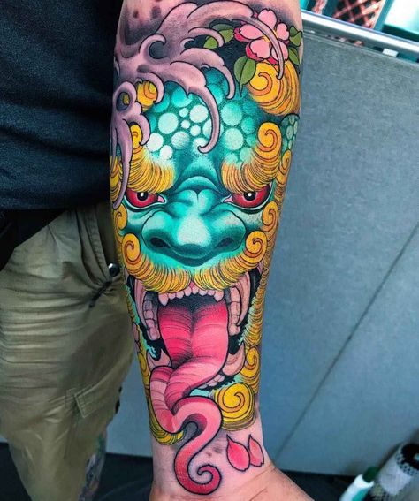 Tattoo artist Peter Lagergren, color aythors style tattoo, new school, neo traditional, oriental, japanese | Sweden Foo Dog Tattoo, Tattoo Leg, Tattoo Magazine, Fu Dog, Geniale Tattoos, Tatuaje A Color, Japanese Sleeve Tattoos, Japanese Sleeve, Japanese Tattoo Designs