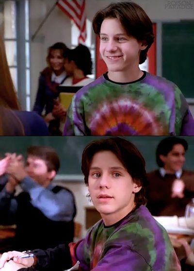 Omri Katz ~ Max Dennison in Hocus Pocus Max Dennison Wallpaper, Max Hocus Pocus, Max Dennison, Hocus Pocus 1993, Hocus Pocus Movie, Best Halloween Movies, Spooky Szn, Halloween Movie, Disney Live Action