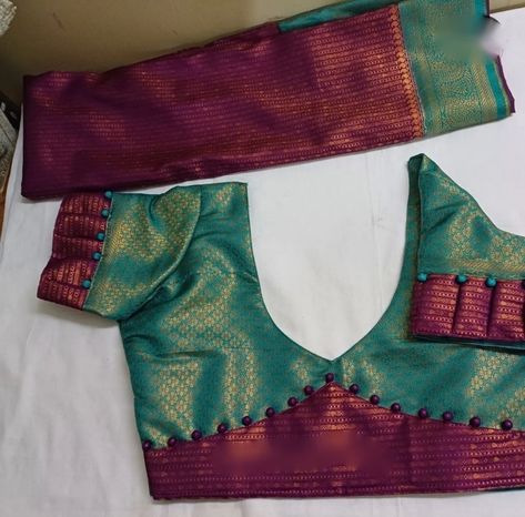 Simple Blouse Pattern Indian, Simple Silk Blouse Designs, Banarsi Blouse Design Latest, Patch Work Blouse Designs Silk, Simple Back Neck Designs For Blouses, New Trendy Blouse Patterns, Silk Blouse Back Neck Designs, Simple Blouse Design For Normal Saree, Patch Work Blouse Designs Simple Patch Work Blouse Designs