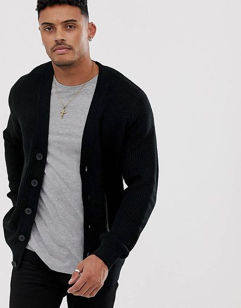 How to Wear a Cardigan (Men's Style Guide) - The Trend Spotter Cardigan Vest Outfit, Mens Black Cardigan, Mens Cardigan Outfit, Cardigan Outfit Men, White Cardigan Outfit, Black Cardigan Outfit, Winter Cardigan Outfit, Knit Cardigan Outfit, Grey Jeans Outfit