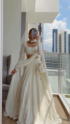 Off White Lehenga Combination, Off White Lehenga, Lehenga White, Chania Choli, Lehenga Choli For Women, Choli For Women, Function Dresses, White Lehenga, Shadi Dresses