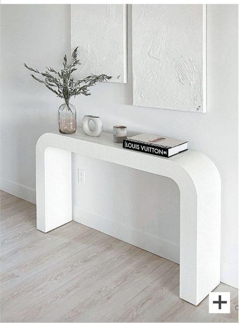 Black And White Living Room Decor, Black And White Living Room, White Room Decor, Entrance Foyer, Beauty Clinic, Hall Decor, White Living, White Living Room, White Room