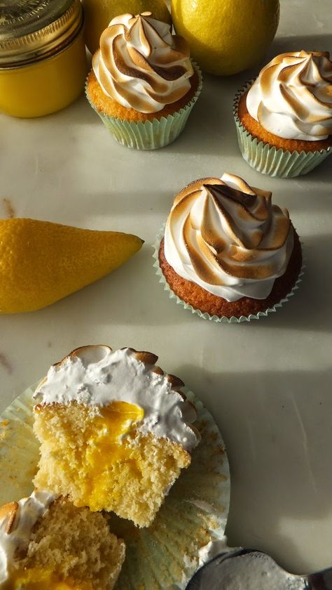 Cupcakes Rellenos, Lemon Curd, Martha Stewart, Cupcake, Lemon, Cake