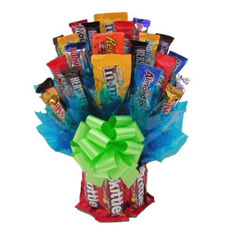 Candy Bar Bouquet, Candy Arrangements, Candy Gift Baskets, Candy Birthday Cakes, Bouquet Delivery, Cookie Bouquet, Birthday Chocolates, Magic Cake, Chocolate Candy Bar