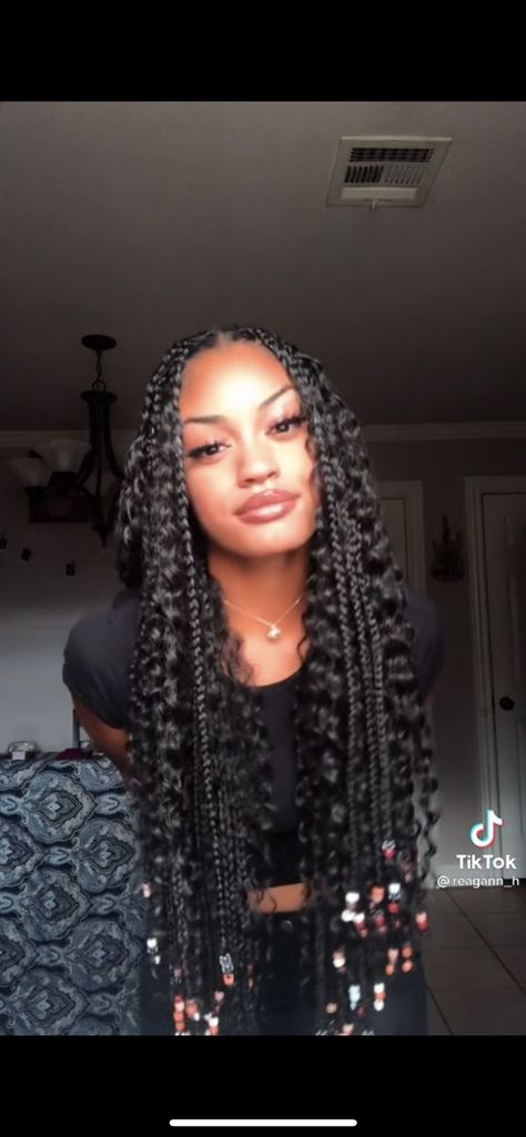 Hairstyles Protective, Sleek Braided Ponytail, Cute Box Braids, Medium Box Braids, Big Box Braids Hairstyles, Goddess Braids Hairstyles, Hair Twist, Types Of Braids, Twist Styles