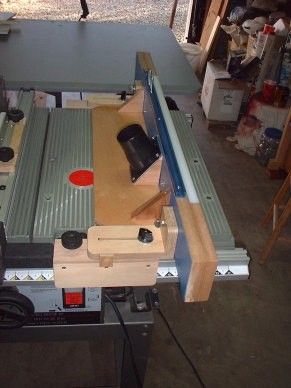 The OZ/YANK Router Fence By Rod Kirby & Randy Atkinson Router Fence, Sanding Blocks, Workshop Ideas, Router Table, Drill Driver, Nuts And Bolts, Router Bits, Screw It, Table Saw