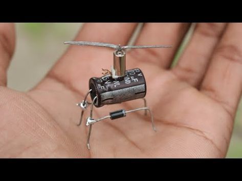 Mini Projects Ideas, Inventions Sympas, Drone Diy, How To Make Camera, مشروعات العلوم, Computer Projects, Mini Project, Flying Drones, Diy Tech