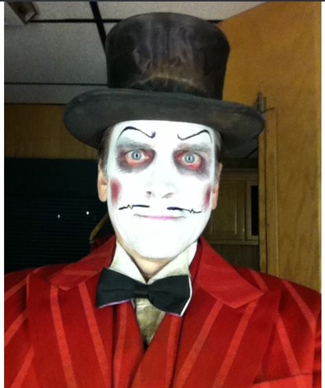 The Magician Scary Magician Costume, Dark Magician Cosplay, Creepy Magician, Creepy Ringmaster Makeup, Magician Top Hat, Bill Moseley, Magician Costume, Creepy Carnival, Carnival Makeup