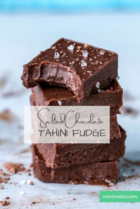 Tahini Fudge, Tahini Recipes, Chocolate Tahini, Raspberry Desserts, Healthy Candy, Sugar Free Baking, Raw Vegan Desserts, Paleo Desserts, Cakes Recipes