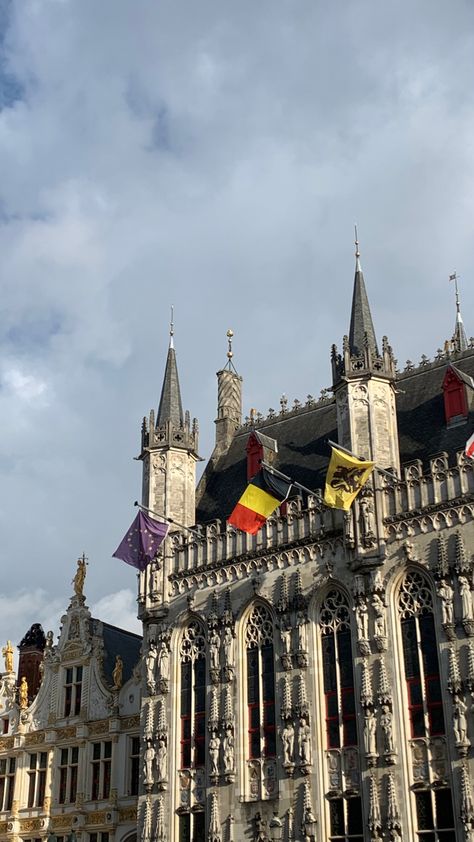 Cityscape Wallpaper, Europe Aesthetic, Belgium Travel, European Summer, Cologne Cathedral, Brussels, The Wind, Belgium, Cityscape