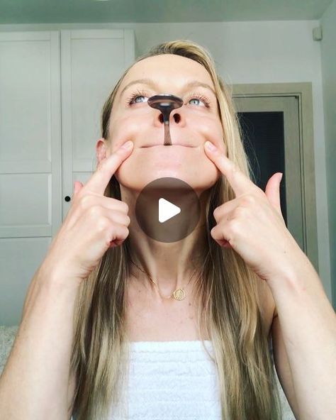 Kamila Kukuczka •joga twarzy•masaż twarzy•naturalne odmładzanie on Instagram: "Lift up your lower face with this exercise.
💫It will tone up your neck, chin, and jaw muscles and firm the skin.
💫Great for double chin problems, neck wrinkles or saggy jowls.

💫HOW TO DO:

✔️Use a clean teaspoon,
✔️Curl up your lips and place the spoon in your mouth,
✔️Lift up your chin and tilt up the head back,
✔️Contract your lower face muscles,keep them active and try to smile,
✔️If the laugh lines appear smooth them up gently with your fingers.
✔️Do not wrinkle your forehead,
✔️Hold the position for 5 minutes, repeat 5x times.

Le me know how it feels!:)
💕💕💕
.
.
.
Ćwiczenie na uniesienie i wymodelowanie mieśni szyi, podbródka i szczęki 
💫Doskonałe gdy Twoim problemem jest tzw. ‘ druga broda’, zmarsz Saggy Jowls, Face Muscles, Jaw Muscles, Laugh Lines, Neck Wrinkles, Tone Up, Double Chin, Tone It Up, Wrinkles