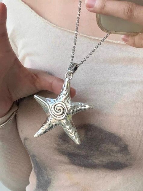 Chunky Jewelry Necklace, Summer Beach Jewelry, Pentagram Pendant, Y2k Necklace, Vacation Accessories, Starfish Necklace, Star Pendant Necklace, Silver Jewelry Necklace, Five Pointed Star