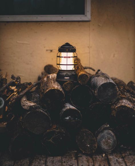 Lantern Aesthetic, Rugged Aesthetic, Oil Lantern, Rechargeable Light, Taylor Swift 1989, Taylor Swift Album, Taylor Swift Songs, Taylor Alison Swift, Rechargeable Battery