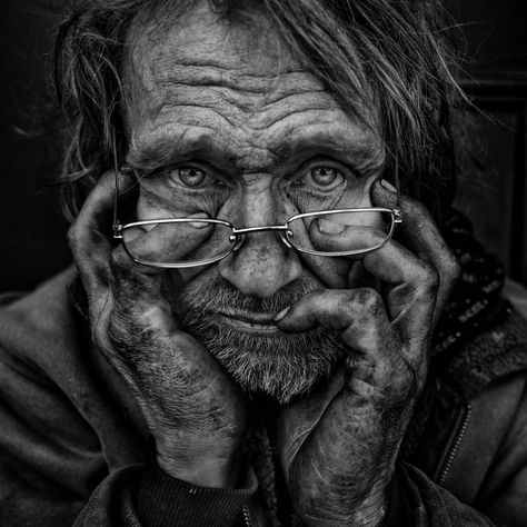 I’m inundated with emails on a daily basis. What camera do you use?, How do you… Best Portrait Photographers, Old Faces, Homeless People, Eye Photography, Best Portraits, Digital Art Illustration, Black And White Portraits, Lee Jeffries, Black White Photos