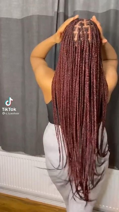 Color 35 Knotless Braids, Color 39 Knotless Braids, Color Braids For Brown Skin, Wine Braids For Black Women, Box Braids Color Ideas Black Women, Reddish Brown Knotless Braids, Cooper Braids Black Women, Wine Knotless Braids, Number 30 Braids