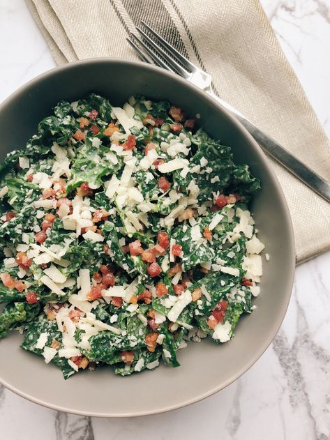 Tangy Kale Salad - Eat. Be Fit. Explore. Keto Side Dish, Salad Keto, Diet Menu Plan, Kale Salad Recipes, Keto Side, Kale Recipes, Low Carb Sides, Keto Lunch, Keto Side Dishes