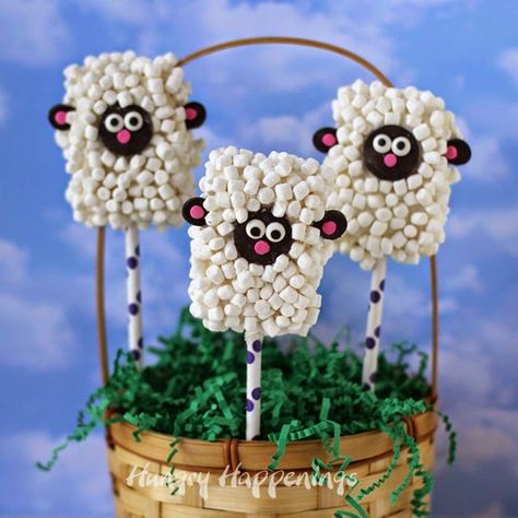 Easter treat ideas Lamb Pops, Fun Rice Krispie Treats, Rice Krispies Treat, Candy Easter Basket, Edible Crafts, Rice Krispie Treats, Diy Crafts For Kids Easy, Rice Krispie, Family Crafts