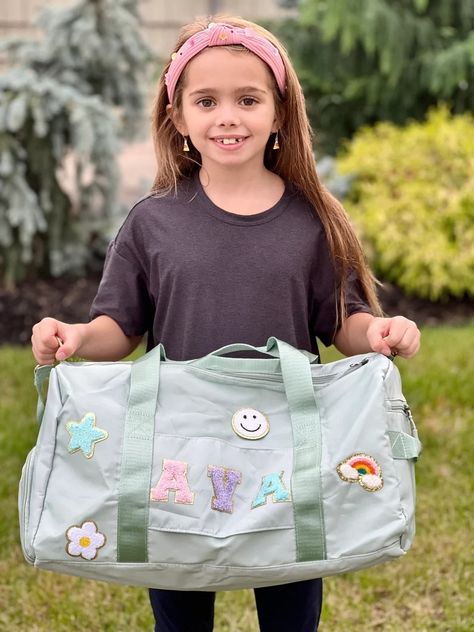 Custom Letter Patch Bag Toddler Birthday Gift Canvas Tote Bag for Girl Custom Name Bag Gift Personalized Kid Bag Weekender Duffle Bag Girl - Etsy Idea For Study, Preppy Patches, Kids Travel Bags, Kids Gift Bags, Baby Travel Bag, Trip Bag, Cheer Bag, Cheerleading Gifts, Toddler Bag