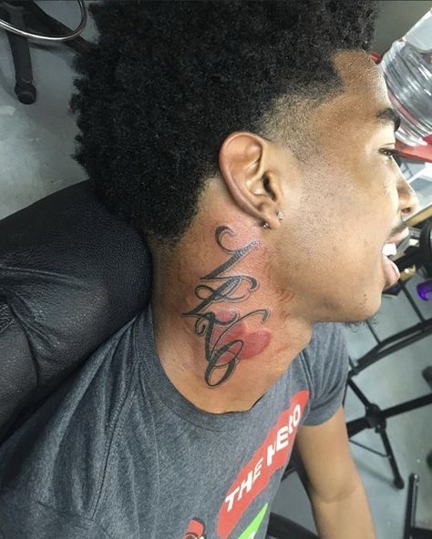 Kiss Tattoo On Neck, Heartless Tattoo, Name Tattoos On Neck, Hood Neck Tattoo For Guys, Daughters Name Tattoo, Cloud Tattoo Sleeve, Pop Culture Tattoos, Unique Cross Tattoos, Wing Tattoo Men