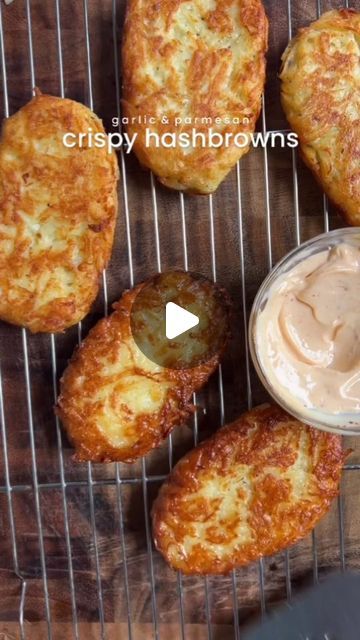 Napa Cabbage Slaw, Cooking Goals, Yummy Veggies, Bites Recipes, Hashbrown Recipes, Water Drain, Snack Bites, Creamy Tomato Sauce, Tomato Sauce Recipe