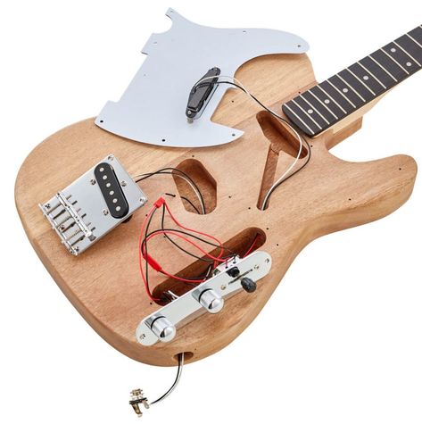 Diy Bass Guitar, Ukulele Diy, Diy Electric Guitar, Electric Guitar Kits, Diy Guitar, Guitar Diy, Harley Benton, Fender Strat, Diy Instruments