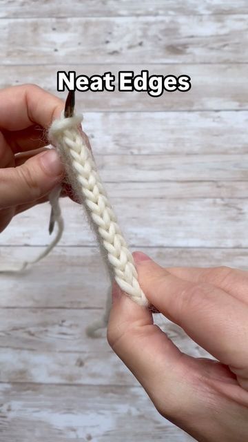 Knit A Headband, Knitting Edges, Knit 2 Together, Knit Art, Knitting Instructions, Straight Edges, Knitting Tutorial, Straight Edge, Knitting Stitches