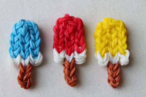 Rainbow Loom Nederlands, ijsje Rubber Band Charms, Loom Band Charms, Loom Bands Tutorial, Loom Band Patterns, Vanellope Y Ralph, Rainbow Loom Tutorials, Loom Band Bracelets, Rubber Band Crafts, Rainbow Loom Rubber Bands