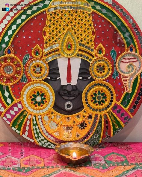 ✨ After a week of meticulous effort and dedication, I am thrilled to present my Lippan artwork of Lord Balaji. This piece is a true labor of love, featuring intricate clay work, sparkling mirrors, and delicate stone details. Every element has been crafted with utmost care to capture the divine essence of Lord Balaji. ✨ ॐ नमो वेंकटेशाय (Om Namo Venkatesaya) May this artwork bring peace, blessings, and beauty to all who see it. 🌟 ❌Do Not Copy without permission🚫 ❇️If you are recreating my ar... Round Lippan Art Mirror Wall, Lippan Art Simple, Lippan Artwork, Lipan Art, Round Painting, Divine Essence, Andrew Loomis, Mosaic Art Diy, Lord Balaji