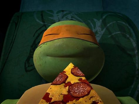 Mikey dream to pizza Playlists Pictures, Tmnt Nickelodeon, Ninja Turtles Pizza, Ninja Turtle Pizza, Mikey Tmnt, Sam & Cat, Tmnt 2012, Best Pizza, Good Pizza