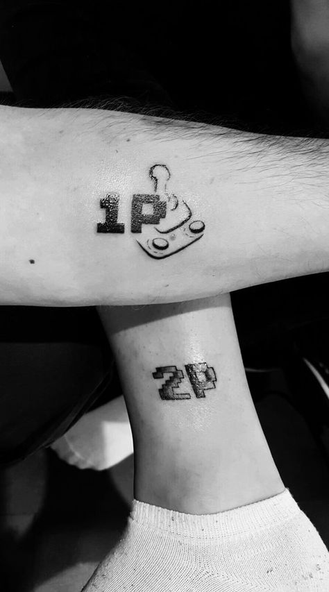 Bro Tattoos, Brother Sister Tattoo, Small Matching Tattoos, Brother Tattoos, Gamer Tattoos, Omerta Tattoo, Sibling Tattoos, Парные Тату, Gaming Tattoo