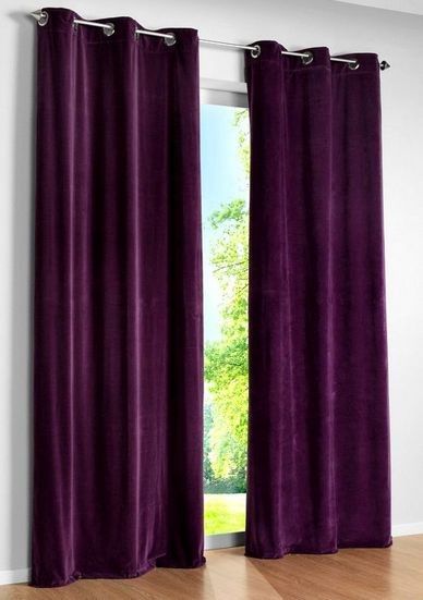 Plum Curtains, Velvet Curtains Bedroom, Curtains Purple, Decor Corner, Bedroom Purple, Decorating Styles, Romantic Bedroom, London Apartment, Velvet Curtains