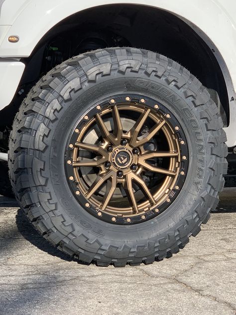 Bronze Rims On Truck, Bronze Wheels Truck, Jeep 2022, Truck Rims And Tires, Ford Raptor Truck, Montero 4x4, Truck Canopy, Lexus Suv, Jeep Wheels