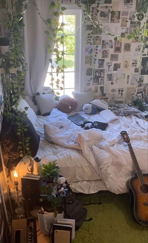 Rnb Bedroom Aesthetic, Bedroom Objects, Bedroom Playlist, Pop Bedroom, Music Rnb, Jj Lin, Bedroom Tour, Slow Jams, Chill Room