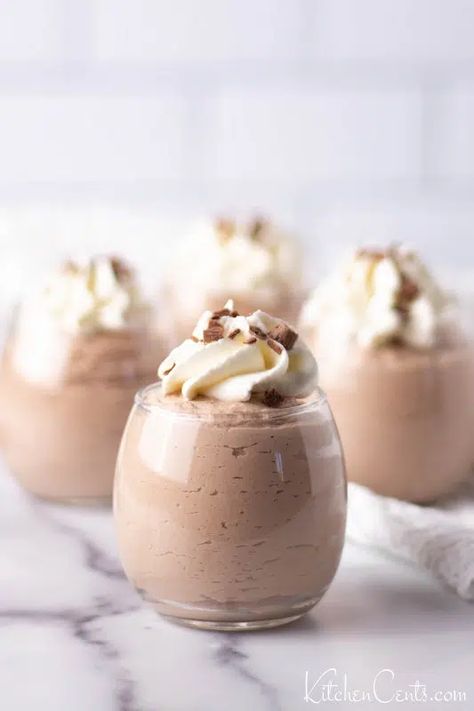 EASY Chocolate Mousse in 5 Minutes or LESS | Kitchen Cents Easy 3 Ingredient Desserts, Moose Dessert, Easy Chocolate Mousse Recipe, Moose Recipes, Mousse Recipes Easy, Chocolate Mousse Desserts, Cold Desert, Chocolate Mousse Cups, Macarons Recipe