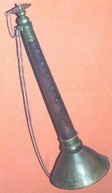 T'aep'Yongso Date: 19th century Geography: Korea Medium: Wood, metal, reed Dimensions: Length: total, with reed: 41.9 cm (16-1/2 in.); Length: wood section: 25.8 cm (10-3/16 in.); Diameter of bell: 12.5 cm; Diameter of tube: narrowest/widest: 1.8/ 3.3 cm (13/16-1-3/16 in.) Classification: Aerophone-Reed Vibrated-double reed Credit Line: The Crosby Brown Collection of Musical Instruments, 1889 Korean Instruments, Unique Instruments, Joseon Dynasty, Brass Instruments, Korean Art, Korean Traditional, Korean Music, Korean Language, Sound Of Music