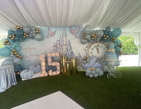 Sweet 15 Decorations, Sweet 16 Cinderella Theme, Cinderella Birthday Theme, Cinderella Party Theme, Cinderella Decorations, Cinderella Birthday Party Decorations, Quinceanera Winter Wonderland, Cinderella Party Decorations, Baby Blue Quinceanera