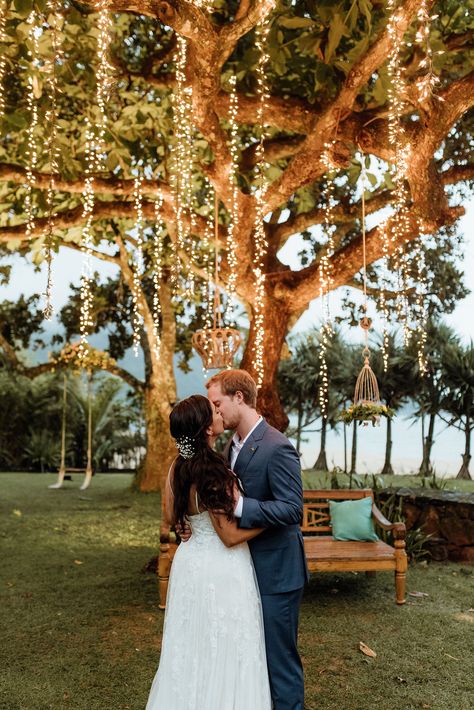 Beach Wedding Setup, Farmhouse Makeover, Coastal Interior, Dream Wedding Decorations, Sparkly Wedding, Wedding Set Up, Salou, Tree Wedding, Wedding Mood