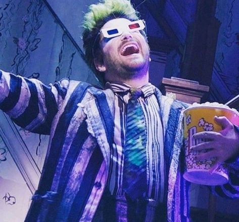 Beetlejuice Musical Icons, Beetlejuice Musical Alex Brightman, Beetlejuice Icons Musical, Beetlejuice Pfp Musical, Beetlejuice Musical Aesthetic, Beetlejuice Alex Brightman, Alex Brightman Beetlejuice, Beetlejuice Icon, Beetlejuice Pfp