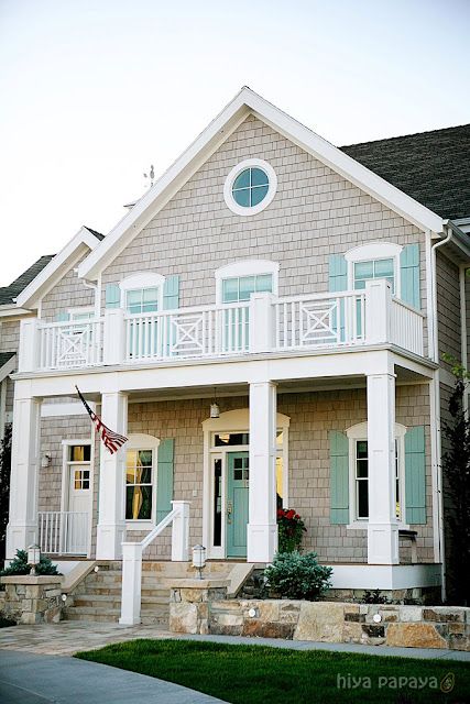 These colors would look charming on my father's house. Cedar shakes and light seafoam green and white trim. Wythe Blue, Green Shutters, Beach House Exterior, House Of Turquoise, Dream Beach Houses, Exterior Paint Color, Casas Coloniales, Exterior Paint Colors, Exterior House Colors