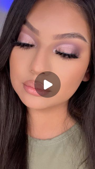 Eyeshadow For Purple Dress, Purple Cut Crease, Cut Crease Tutorial, Purple Eyeshadow, Makeup Tutorial For Beginners, Eyeshadow Tutorial, Cut Crease, Purple Dress, Hair And Nails