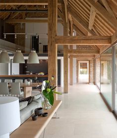 it still has to look like a barn inside for the right ambiance, otherwise, what's the point? Barn House Living Room, Kitchen Design Rustic Modern, Converted Barn Homes, Country Bathroom Decor, Barn House Design, Barn Interior, Wooden Barn, Converted Barn, Interior Design Per La Casa