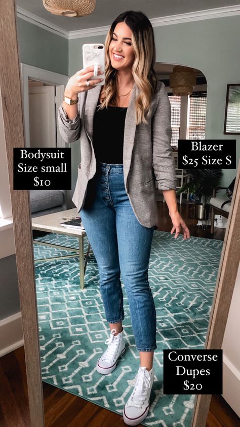 Outfit For Work With Sneakers, Work Outfits With Adidas Shoes, Black Blazer With Sneakers Women, Smart Casual Work Outfit Women Sneakers, Blazer Outfits For Women With Sneakers, Jeans Blazer Converse Outfit, Business Casual Outfit With Blazer, Business Casual With Sneakers Summer, Blazer And Sneakers Outfit Work