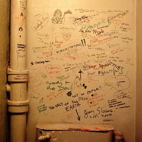 Band Album Covers, Bathroom Graffiti, Beggars Banquet, Classic Rock Albums, Morrison Hotel, Rolling Stones Band, Record Jacket, Cool Album Covers, Age Of Aquarius