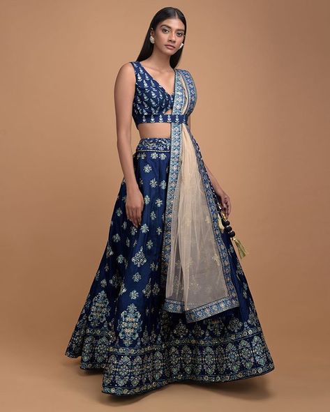 Get Dreamy Look By These Midnight Blue Lehenga From The Stunning Designer Collections. Ghaghra Choli Designer, Wine Lehenga, Blue Sequin Skirt, Blue Lehenga Choli, Navy Blue Lehenga, Grey Lehenga, Red Lehenga Choli, Body Pattern, Ghaghra Choli