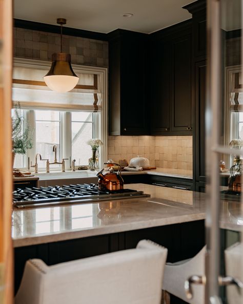 New project complete! Kitchen at our Troost Avenue project 🤎 renovations @seancooperconstruction design @upsideinteriors photo @nickxrichards Moody Modern Kitchen, Dark And Moody Kitchen, Countertop Seating, Moody Kitchen, Island Countertop, Island Countertops, Recessed Downlights, Kitchen Island Pendants, Kelly Wearstler