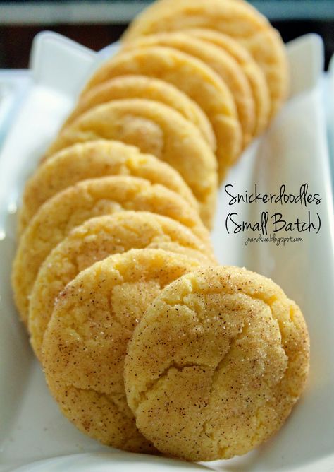 Snickerdoodle Cookies Small Batch, Small Batch Snickerdoodle Cookies, Small Batch Christmas Cookies, Flat Cookies, Small Batch Cookie Recipe, Batch Baking, Small Batch Cookies, Cookies Dough, Batch Recipes