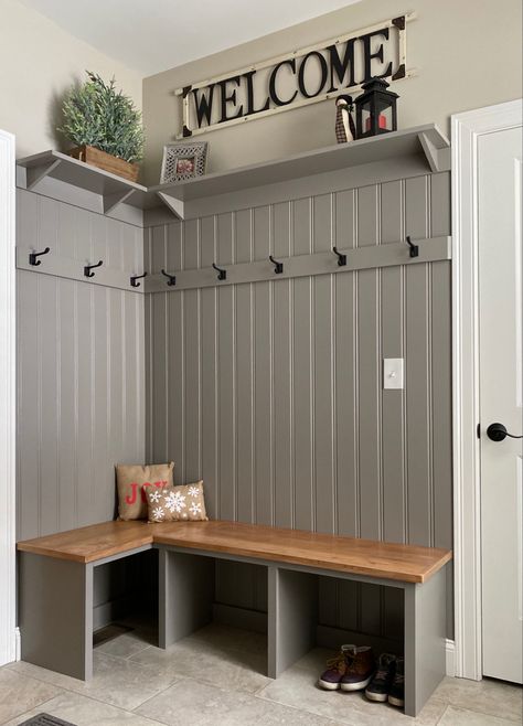 Utility Ideas, Mudroom Inspiration, Custom Mudroom, Boot Rooms, Small Mudroom Ideas, Mudroom Remodel, Farmhouse Makeover, Hallway Makeover, Mudroom Makeover