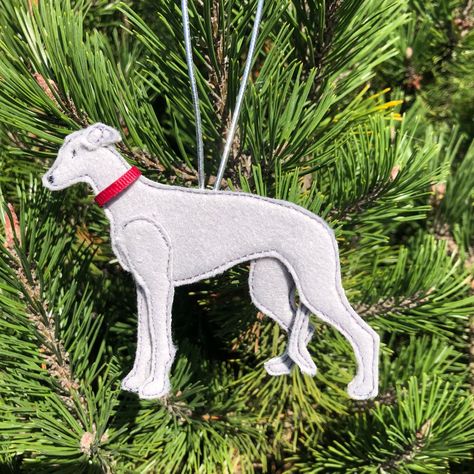 Ornament Embroidery, Ith Designs, Puppy Snuggles, Color Pictures, Fabric Toys, Paper Ornaments, Applique Embroidery Designs, Ornaments Design, Hot Glue Gun